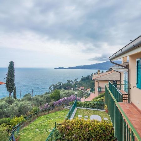 Casa Camilla Relax Con Una Vista Da Sogno Zoagli Exteriör bild
